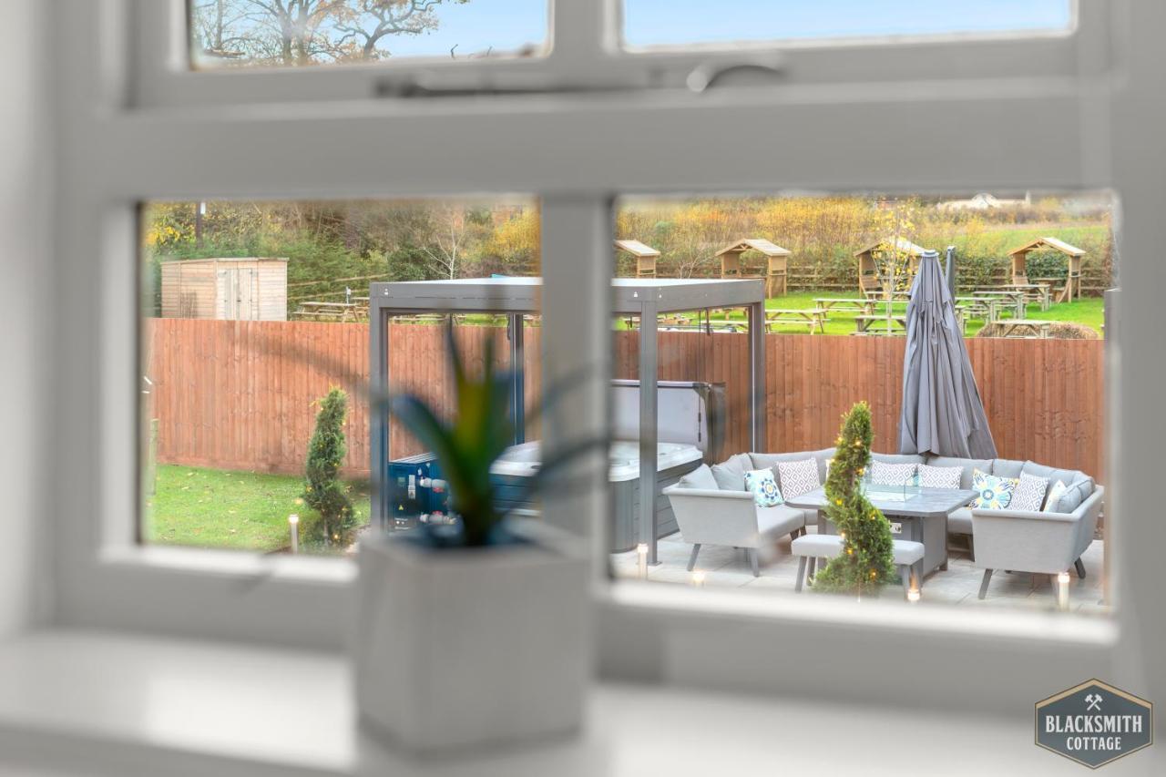 6Br Luxury Cottage, Hot Tubs, Hoar Cross, Staffordshire Newborough  Luaran gambar